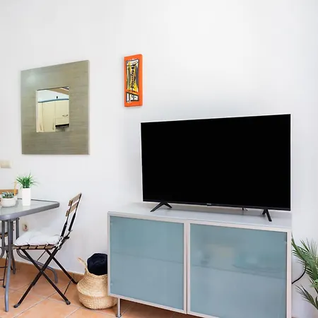 아파트 Home2book Sunny Getaway, Terrace & Pool 엘메다노